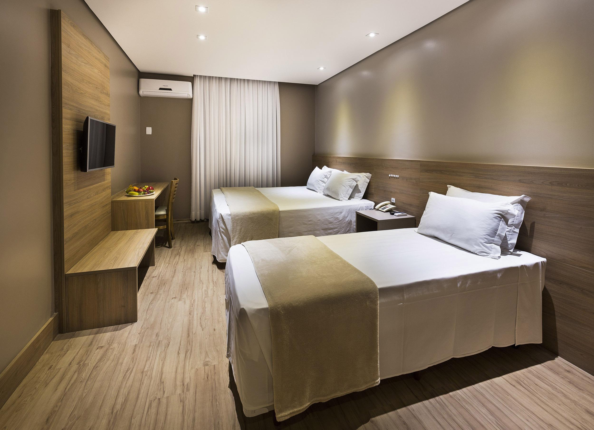 Hotel Plaza Camboriu 4*